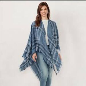🎉LC Lauren Conrad Blue Plaid Wrap Shawl